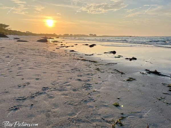 Photo Plage du Lividic : Quelle belle surprise que cette plage du Lividic, avec ce beau coucher de soleil 😍😎c, Tita’s Pictures, Plage du Lividic, Coucher de Soleil