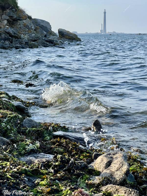 Photo Phare de l’Île Vierge : Le Phare de l’Île Vierge est le phare le plus haut d’Europe et le plus haut du monde en pierre de taille : 82.5 mètres 🤭😅c, Tita’s Pictures, Phare de l’Île Vierge, Finistère