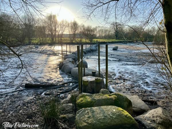 Photo Pescalis  : J’ai déjà diffusé quelques photos de ce passage sportif, mais encore jamais sans eau. On comprend bien mieux sa construction 😉😍c, Tita’s Pictures, Pescalis, Coucher de soleil 